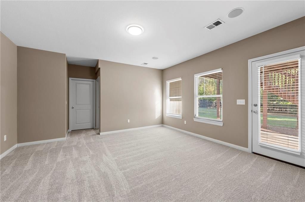 9911 Webster Circle — photo 22