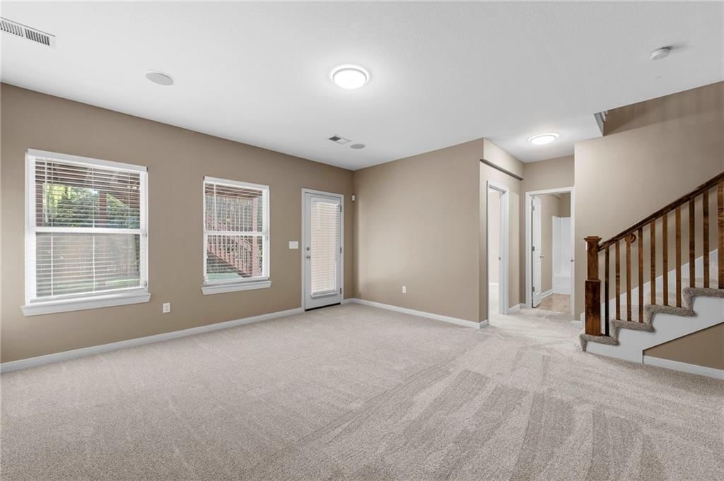 9911 Webster Circle — photo 24