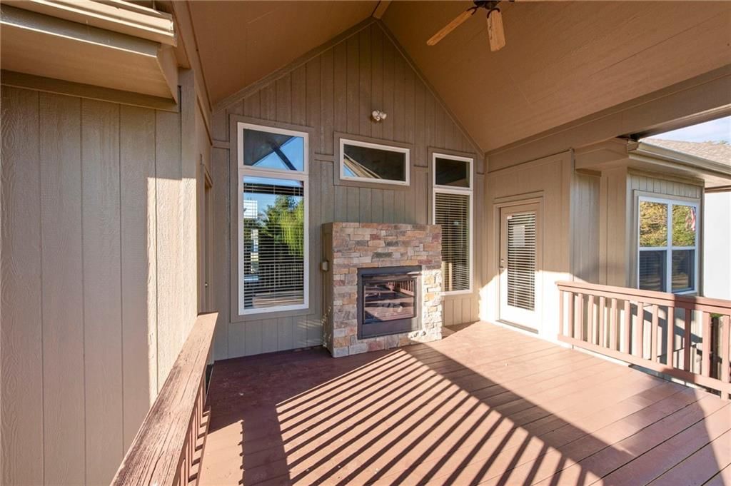 9911 Webster Circle — photo 33