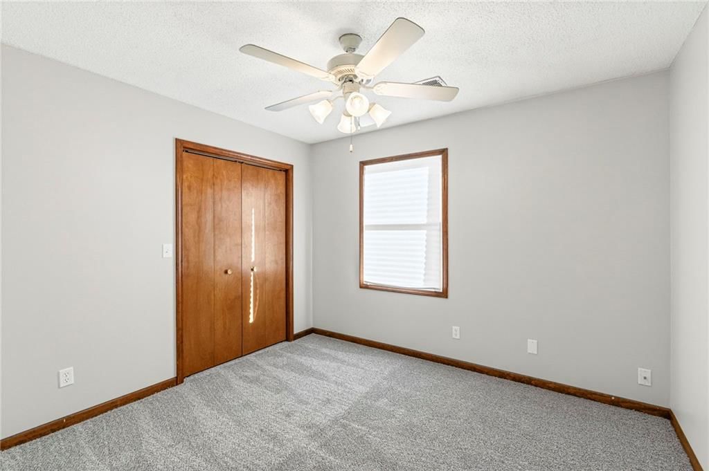 608 N Harrington Street — photo 12