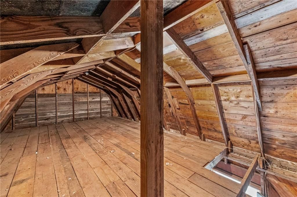 608 N Harrington Street — photo 29
