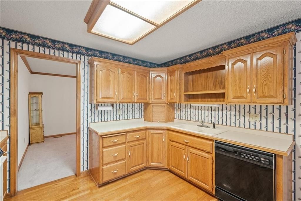 Photo 9 of 55 - 4801 NE 160th Street