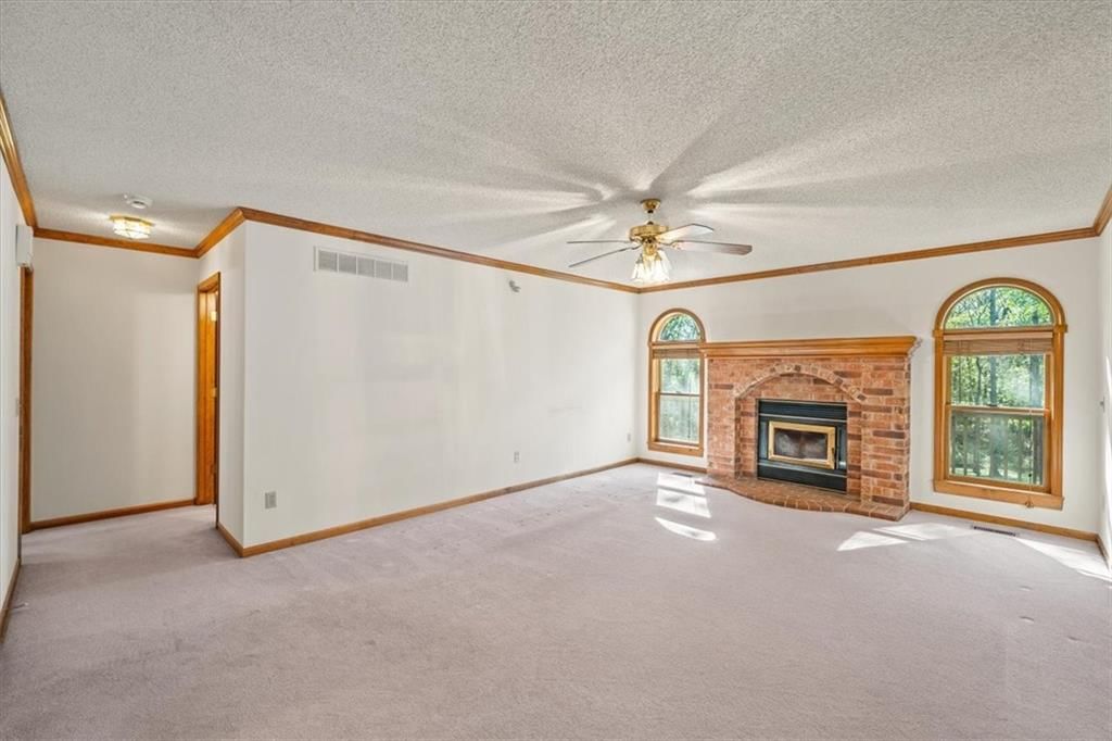 Photo 13 of 55 - 4801 NE 160th Street