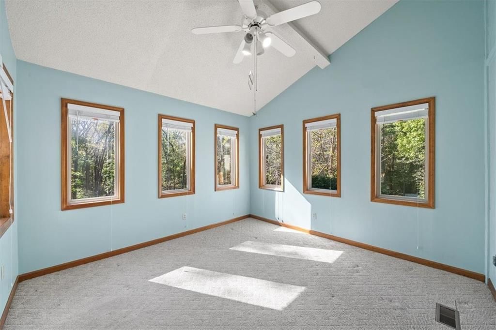 Photo 17 of 55 - 4801 NE 160th Street