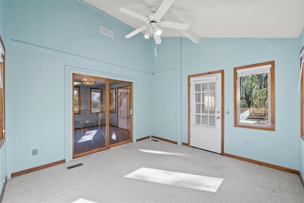 Photo 18 of 55 - 4801 NE 160th Street