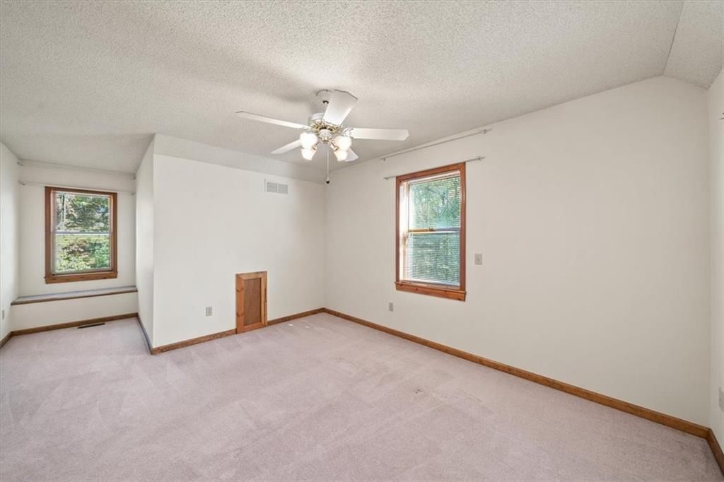 Photo 25 of 55 - 4801 NE 160th Street