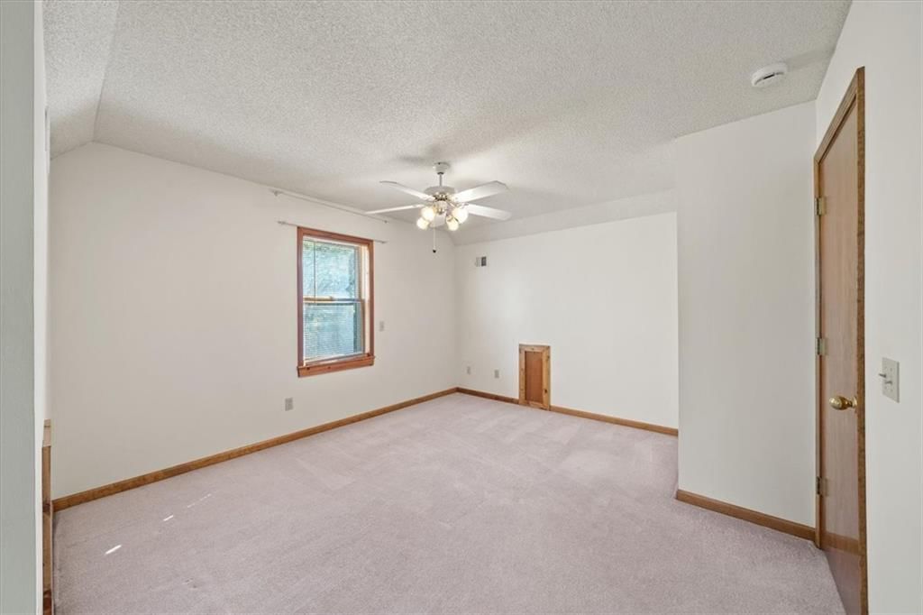Photo 26 of 55 - 4801 NE 160th Street