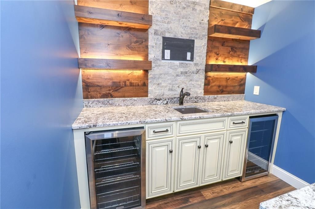 1206 Thomas Drive — photo 18