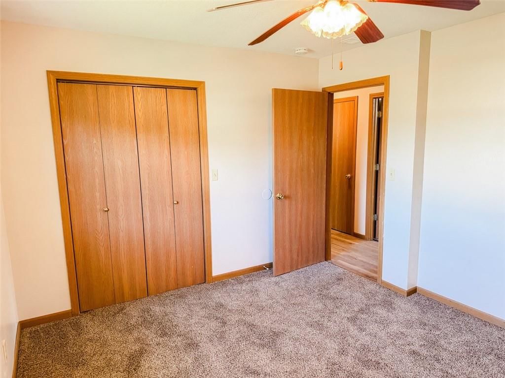 409 S May Street — photo 15