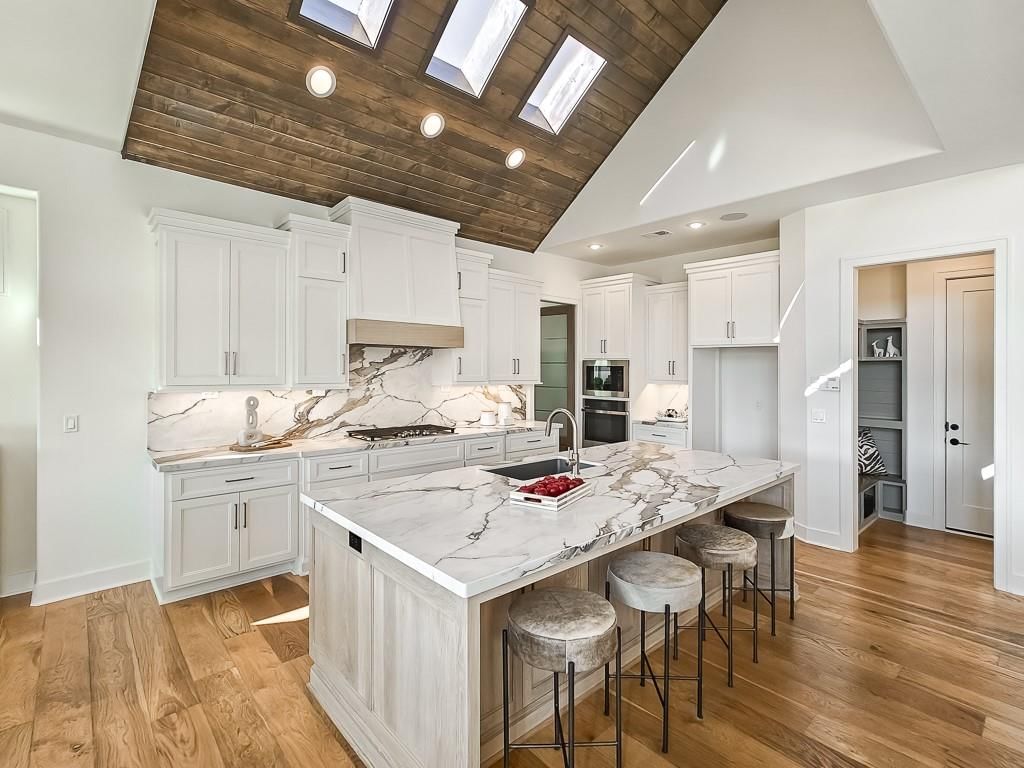 21706 W 80th Terrace — photo 18
