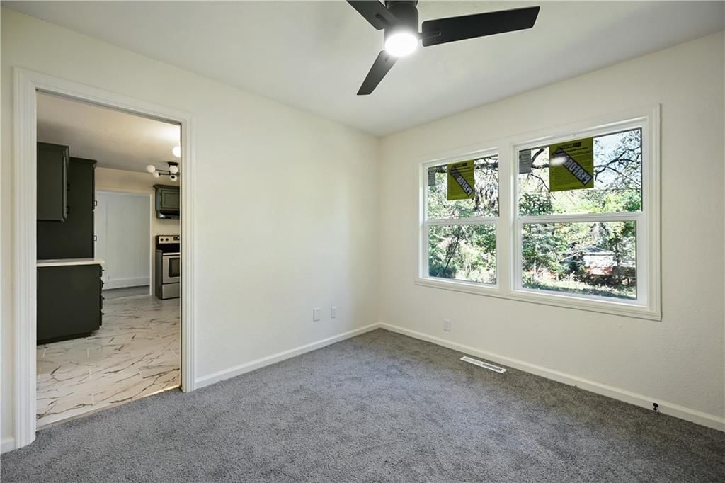 10013 Belmont Avenue — photo 21