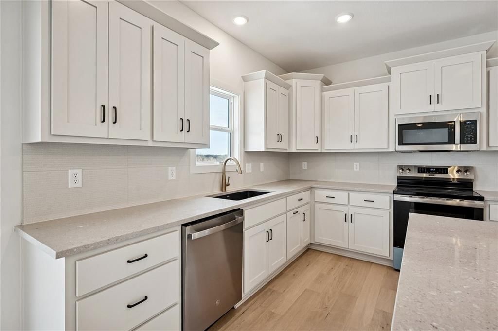 2181 Heritage Court — photo 13