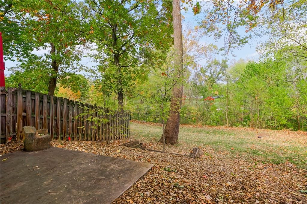 12400 W 105th Terrace — photo 3