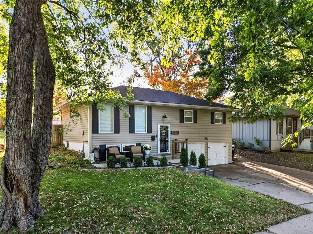 3605 S Scott Avenue — photo 3