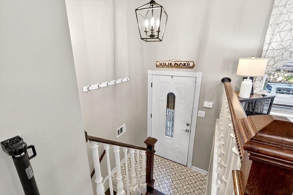 3605 S Scott Avenue — photo 4