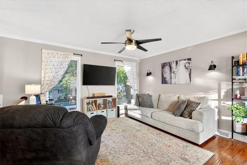 3605 S Scott Avenue — photo 7