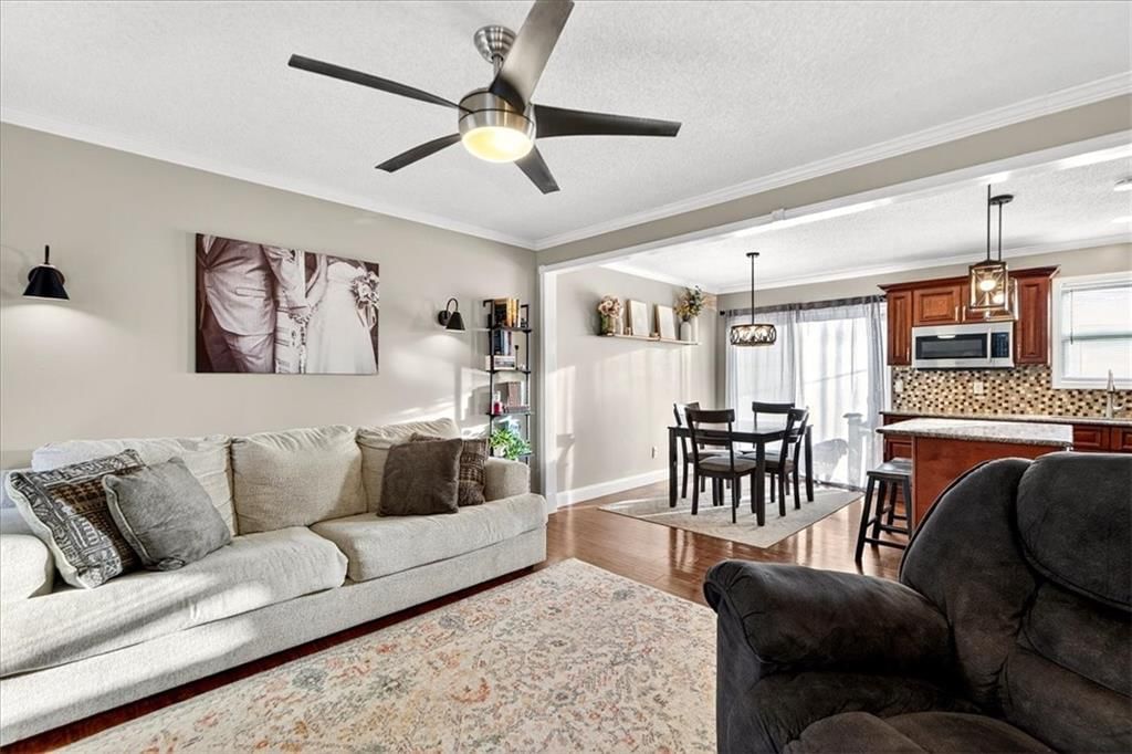 3605 S Scott Avenue — photo 9