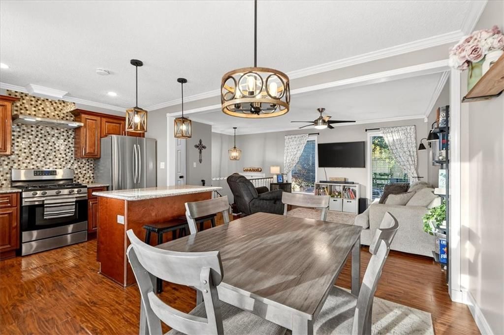 3605 S Scott Avenue — photo 13