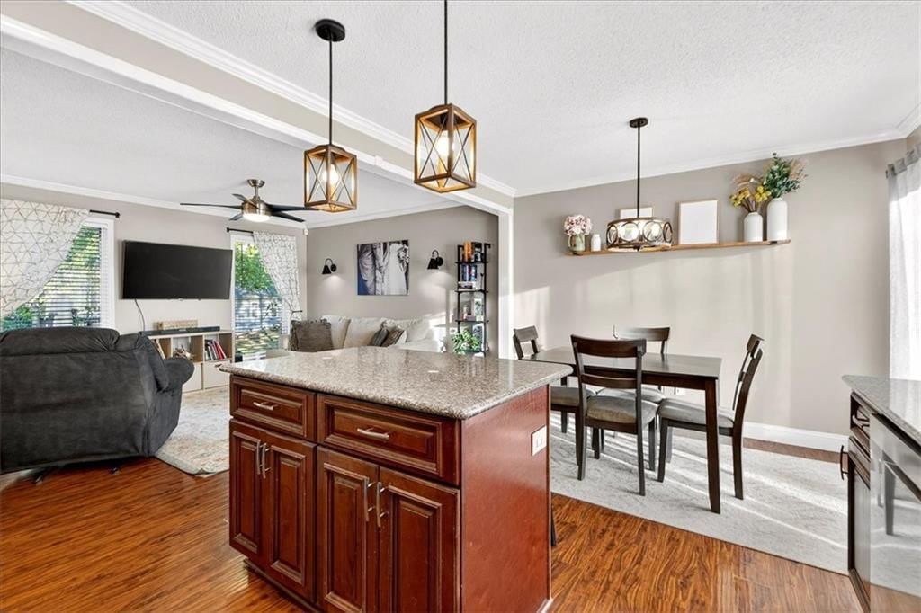 3605 S Scott Avenue — photo 17
