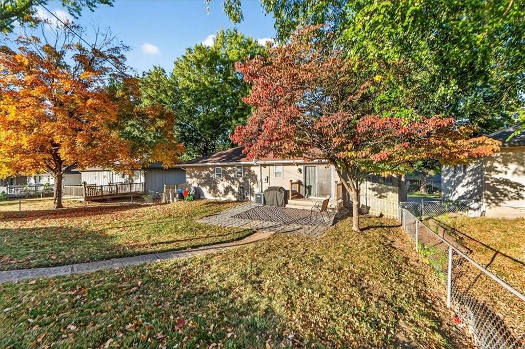 3605 S Scott Avenue — photo 41