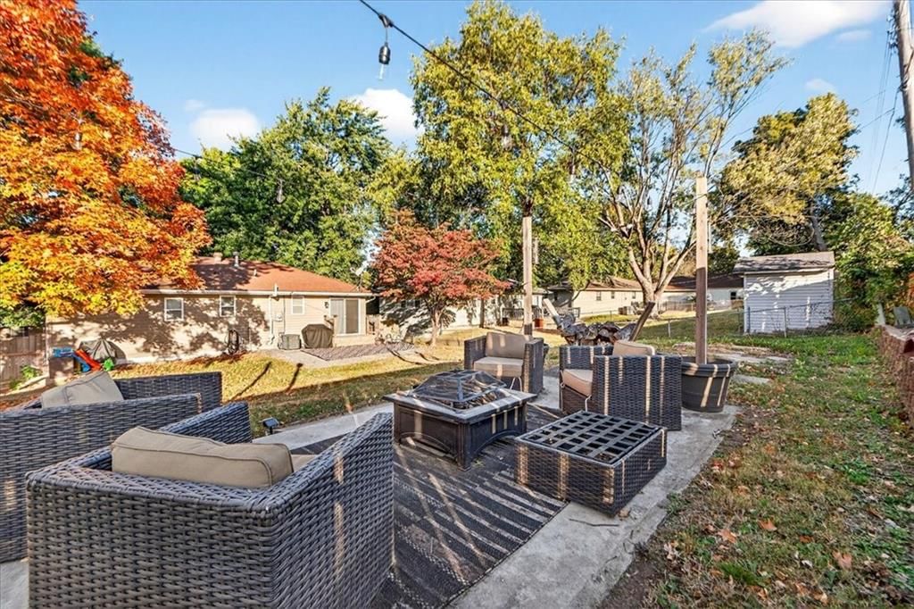 3605 S Scott Avenue — photo 43