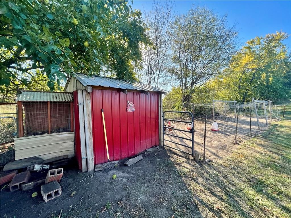 1428 NW 325 Road — photo 32