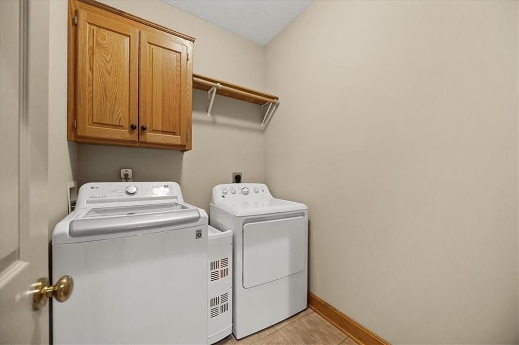 Photo 20 of 72 - 20802 W 102nd Street