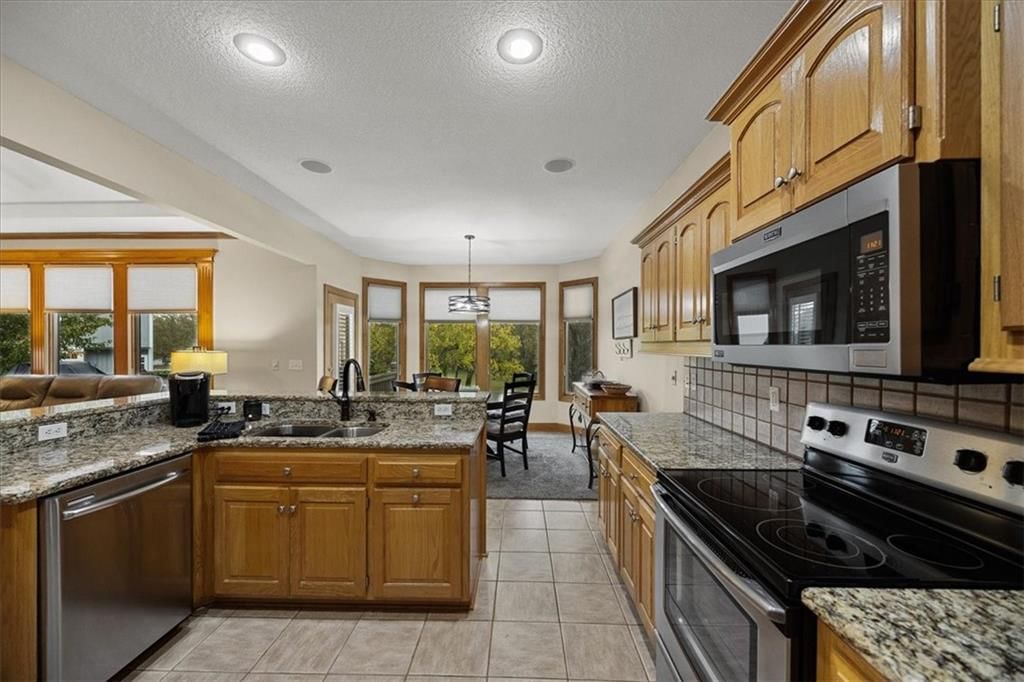 Photo 28 of 72 - 20802 W 102nd Street