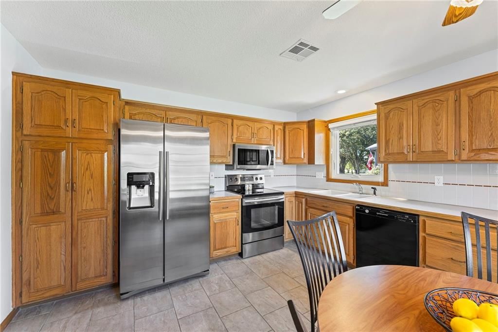 1009 SW 7th Street — photo 10