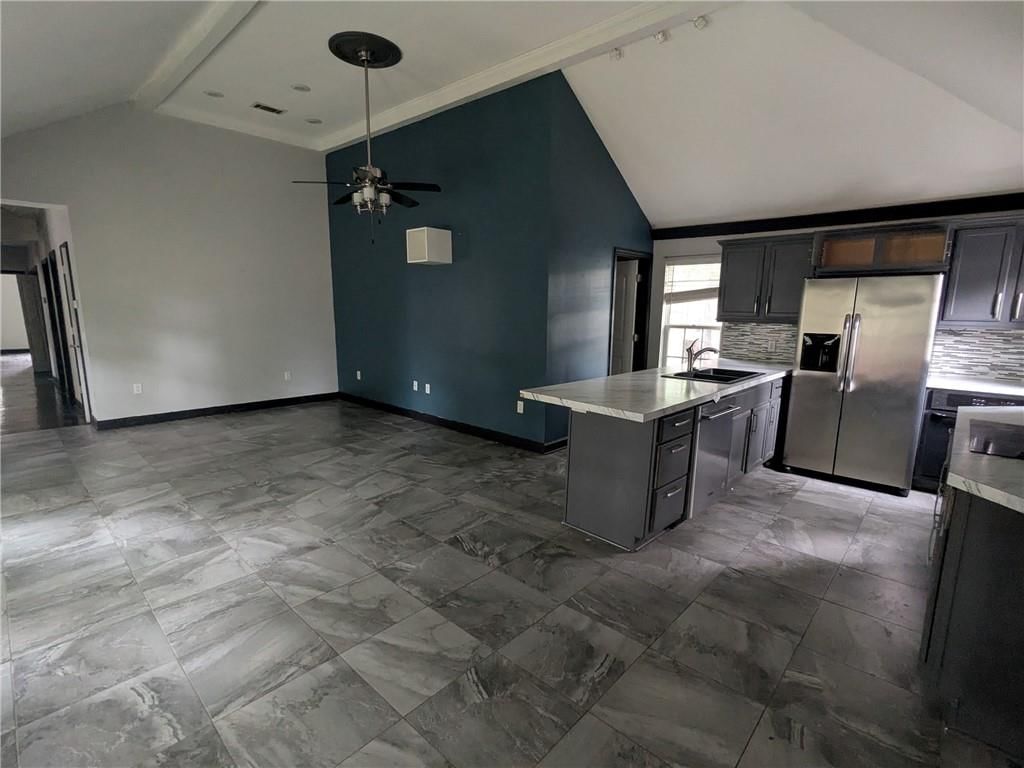 1001 S Marvin Avenue — photo 5