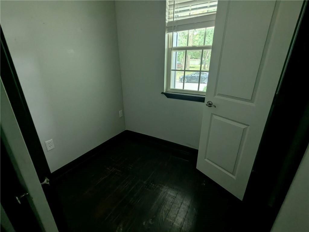 1001 S Marvin Avenue — photo 9