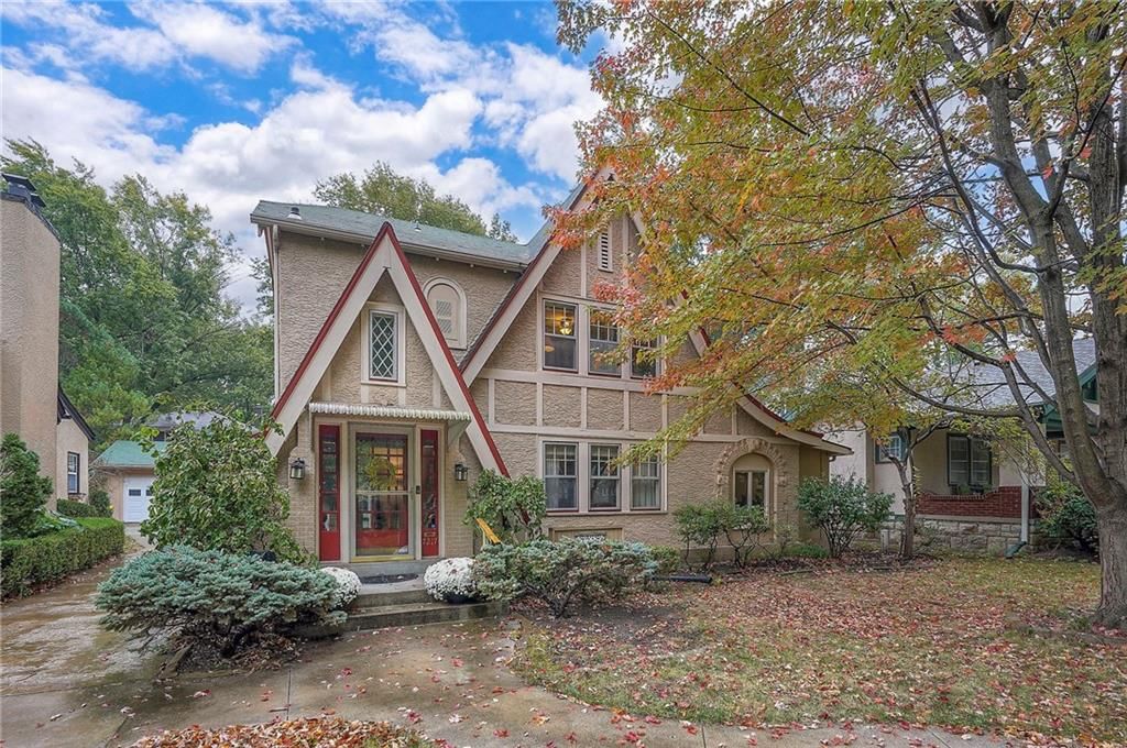 7217 Madison Avenue — photo 1