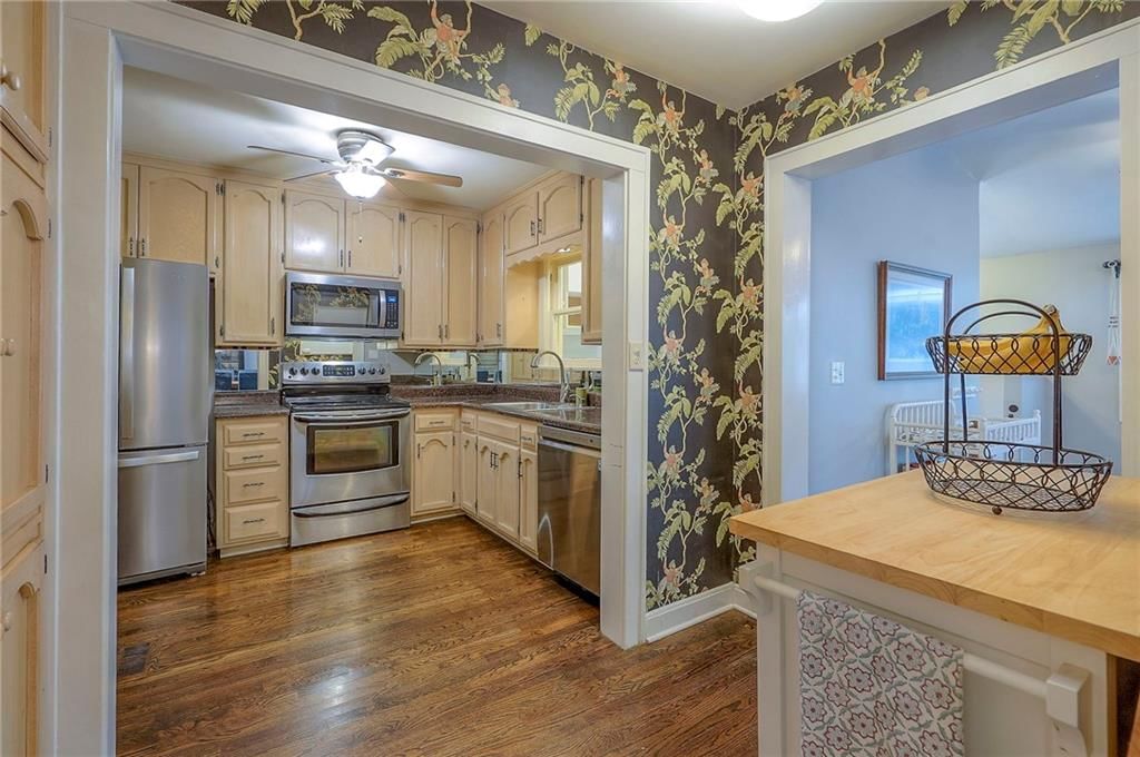 7217 Madison Avenue — photo 10