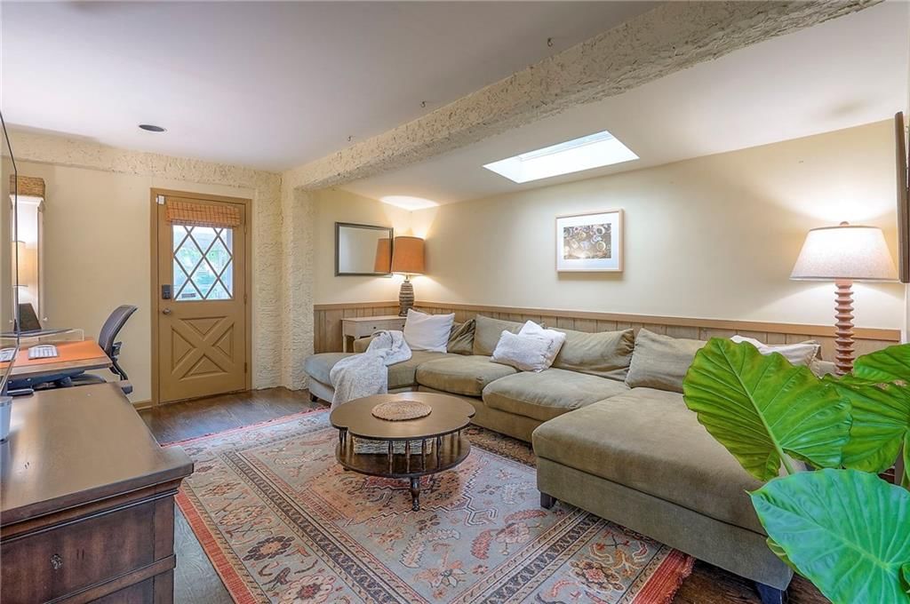 7217 Madison Avenue — photo 15