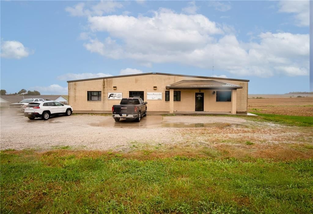 8007 Industrial Park Lane — photo 3