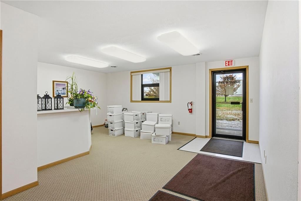 8007 Industrial Park Lane — photo 5