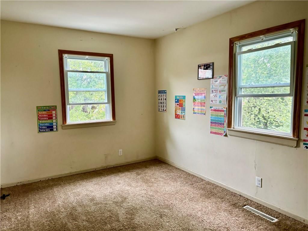 1831 Martha Lane — photo 7
