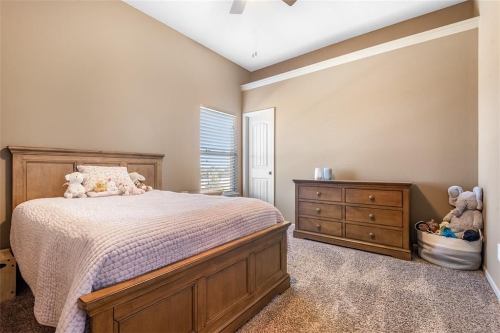 2237 W Concord Drive — photo 17