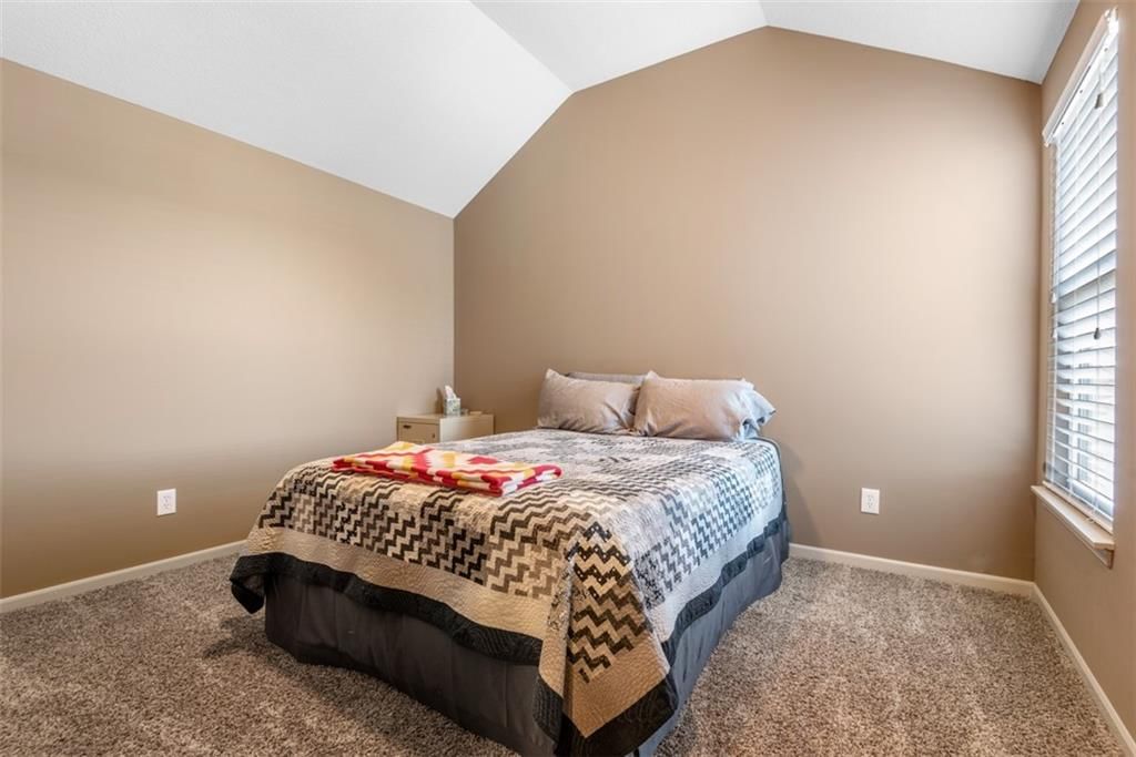 2237 W Concord Drive — photo 19