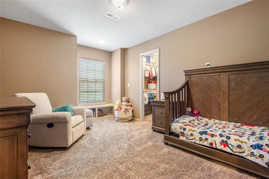 2237 W Concord Drive — photo 21