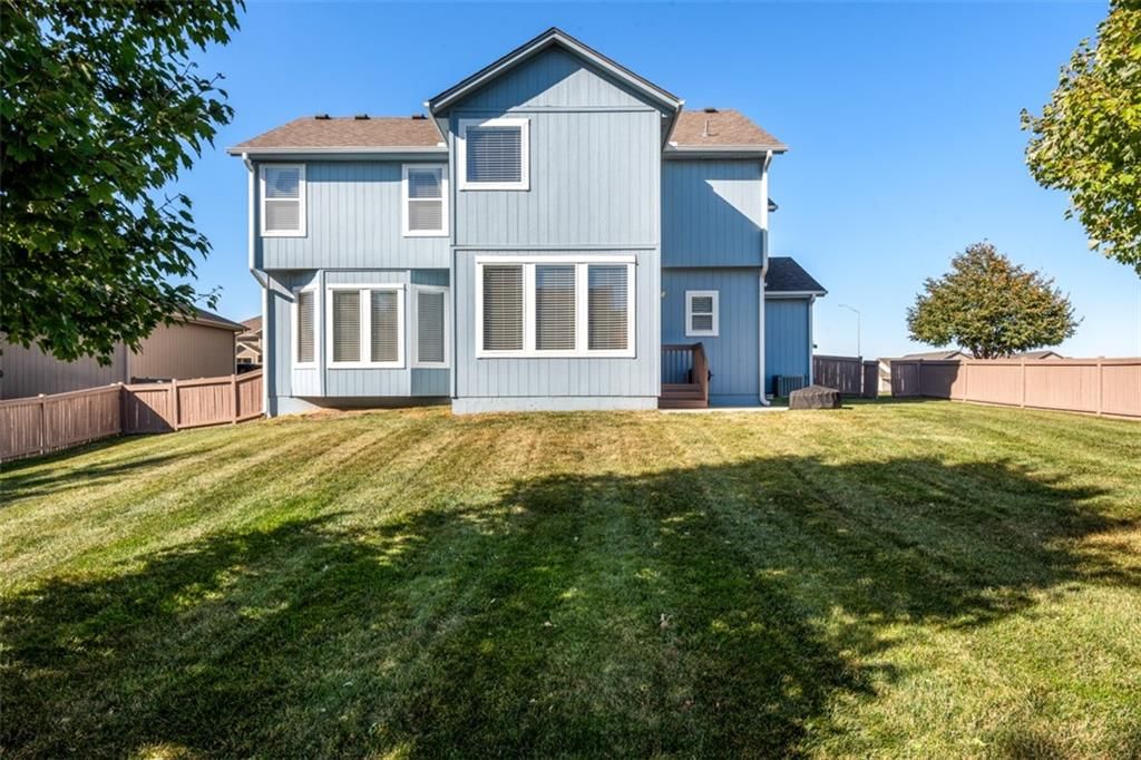 2237 W Concord Drive — photo 28