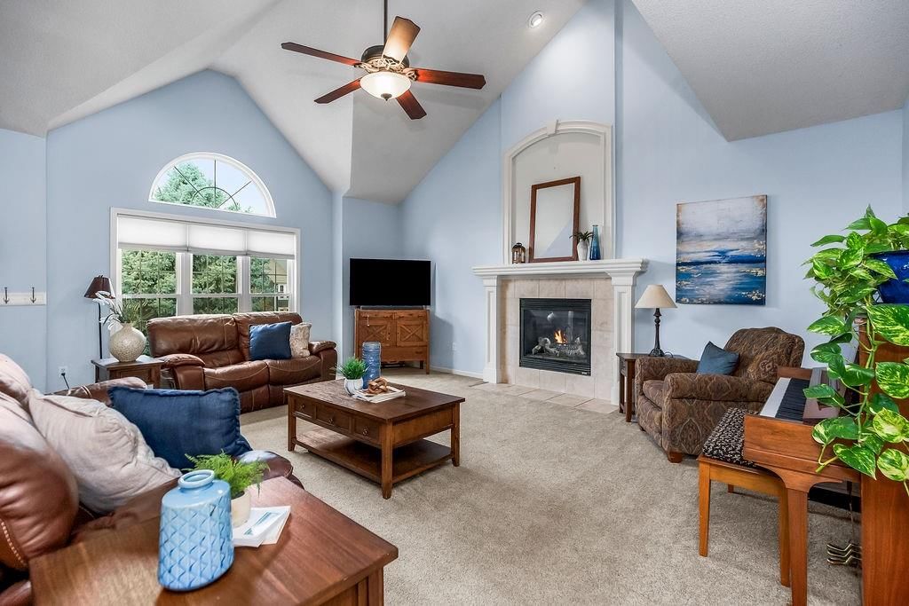 Photo 5 of 35 - 7323 Meadowsweet Lane