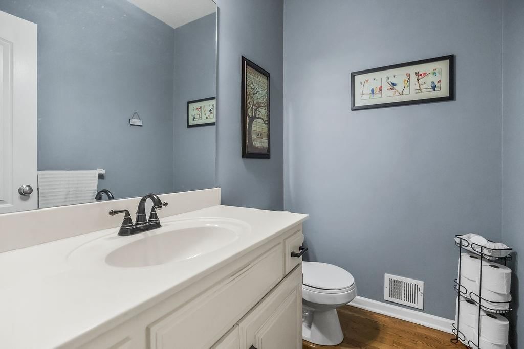 Photo 21 of 35 - 7323 Meadowsweet Lane