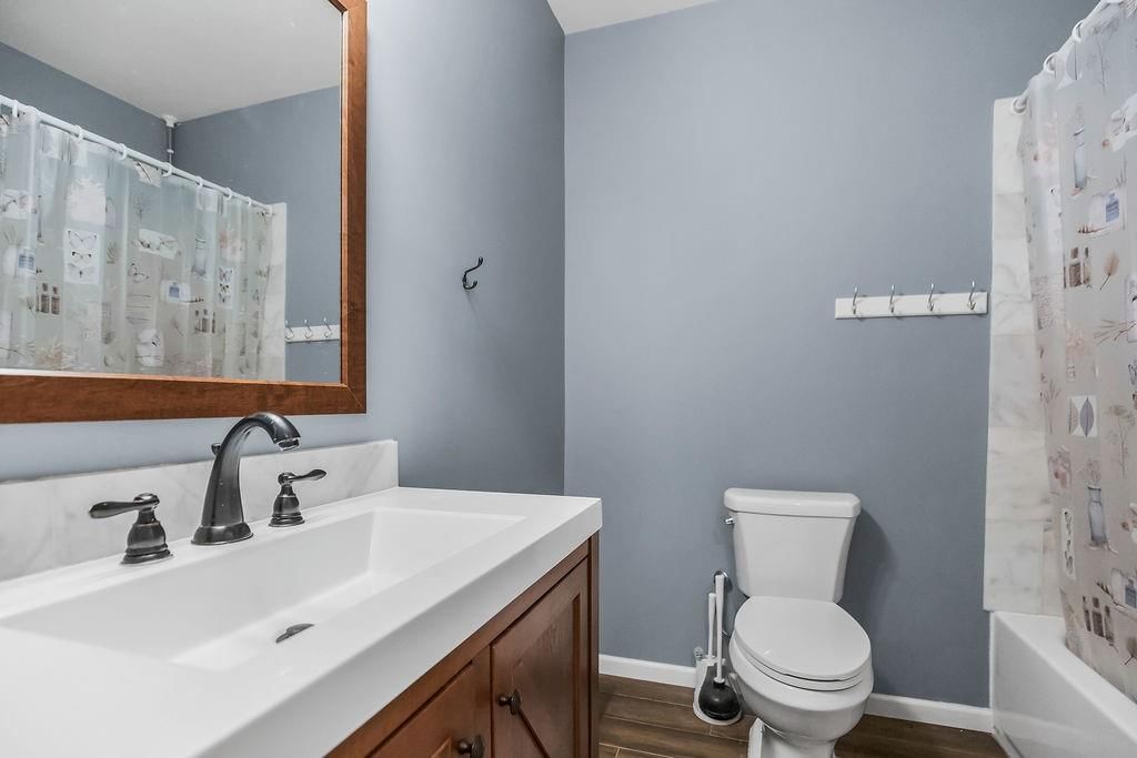 Photo 32 of 35 - 7323 Meadowsweet Lane