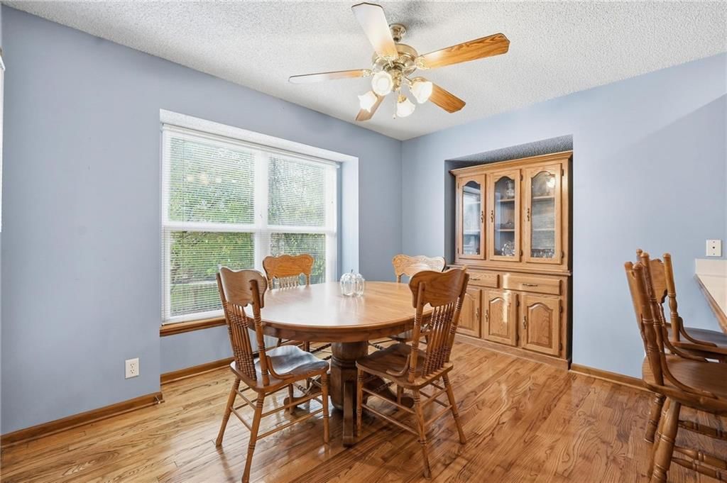 1858 Loughrey Street — photo 12