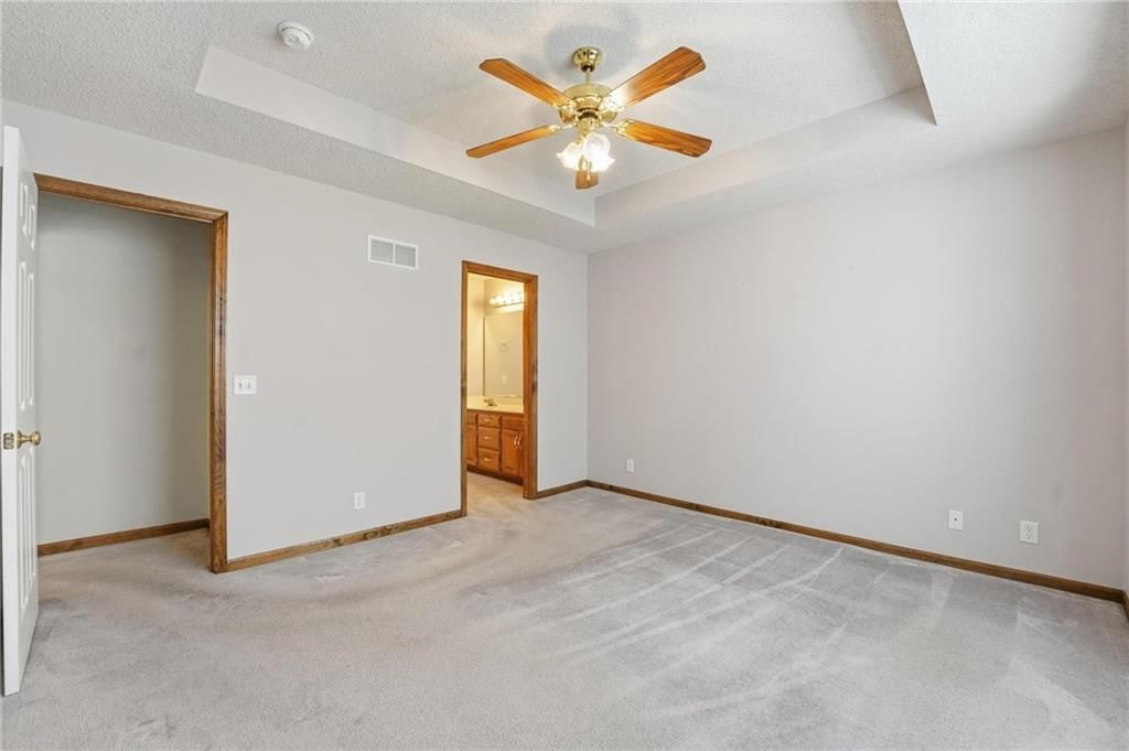 1858 Loughrey Street — photo 14