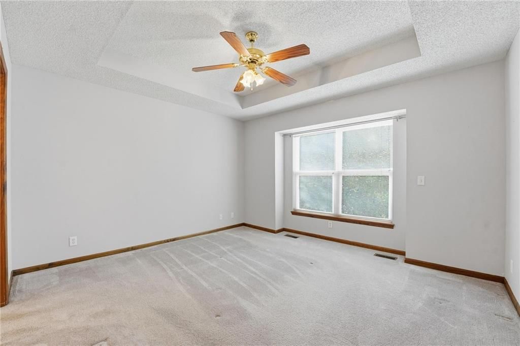 1858 Loughrey Street — photo 15