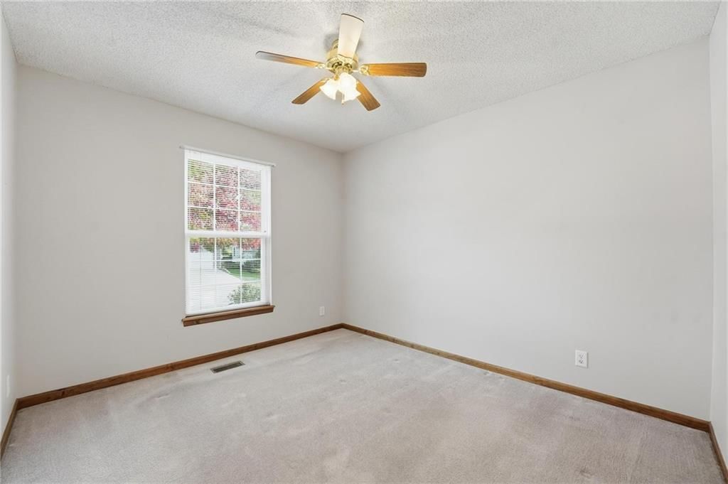 1858 Loughrey Street — photo 17