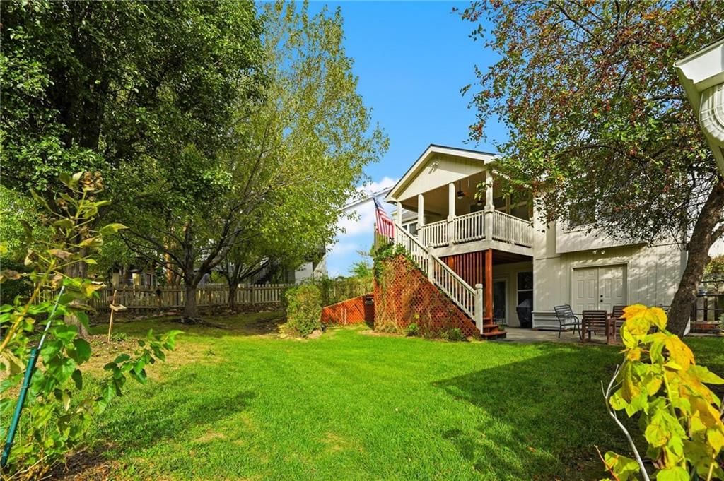 1858 Loughrey Street — photo 36