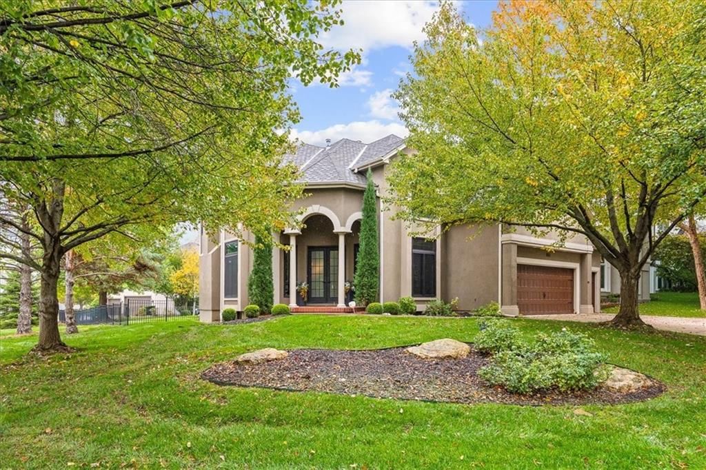 14721 Reeds Street, Overland Park, KS